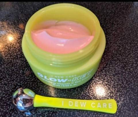 niacinamide eye cream