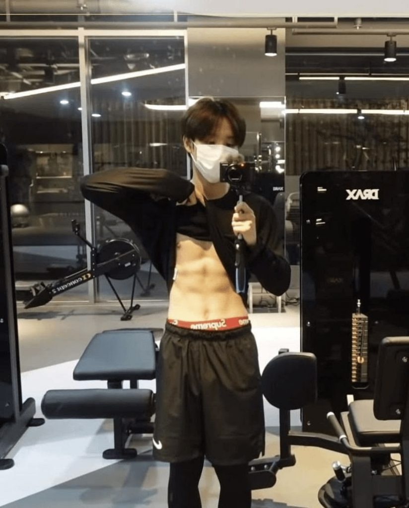 who has the best body in kpop male 2022
