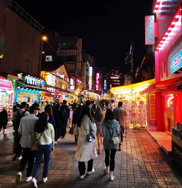 popular seoul streets