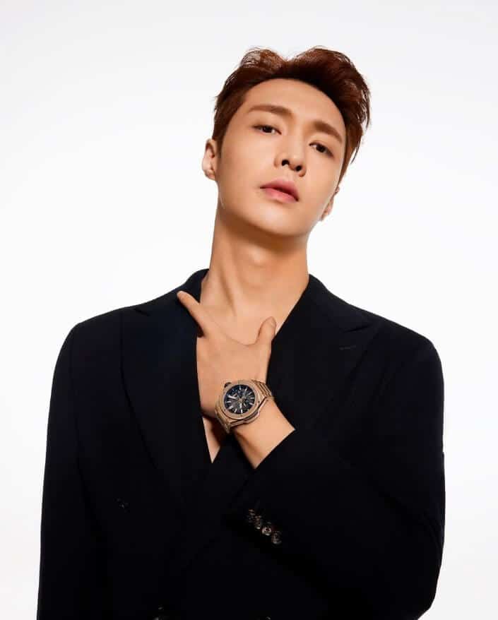 Lay Zhang