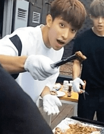 dk food seventeen