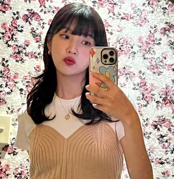 kpop hairstyles female short