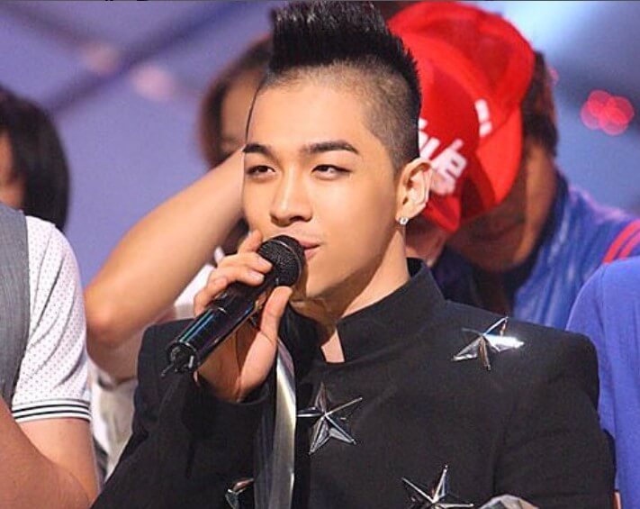 Who is No 1 vocalist in K-pop?