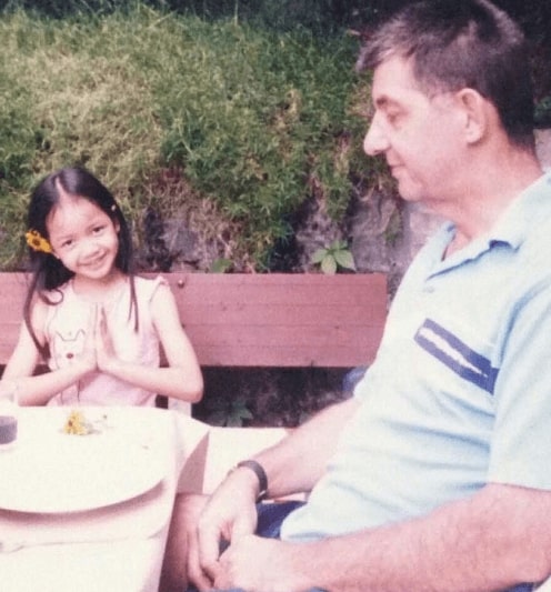 lisa and her biological father