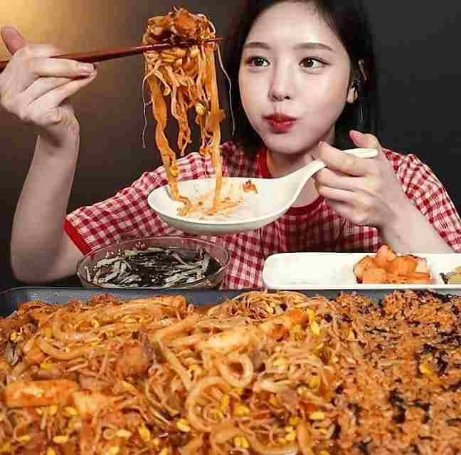 famous korean mukbang youtubers